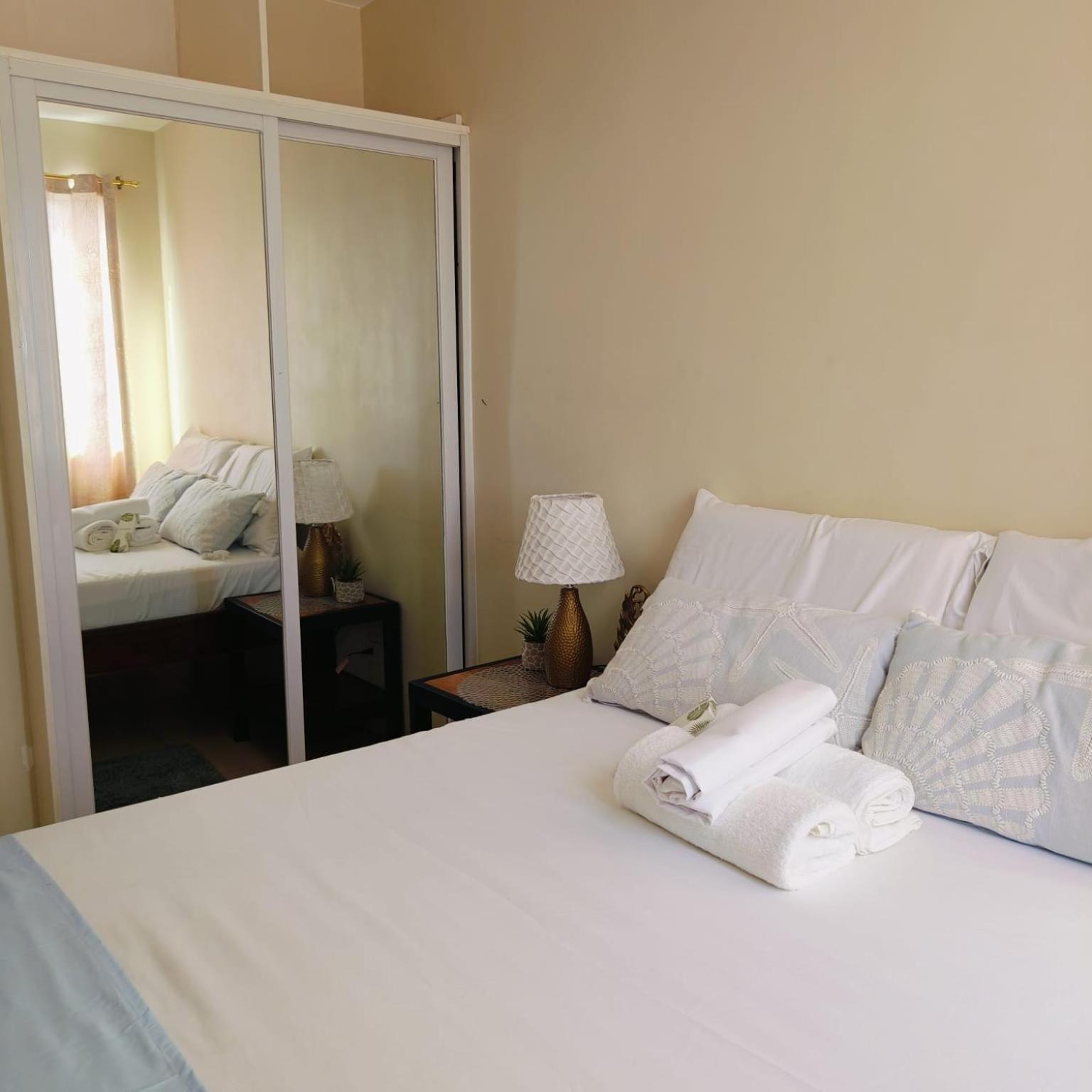 Veronica'S Homestay At Marina Spatial Condo Dumaguete City Luaran gambar